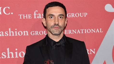 Riccardo Tisci Leaves Givenchy 